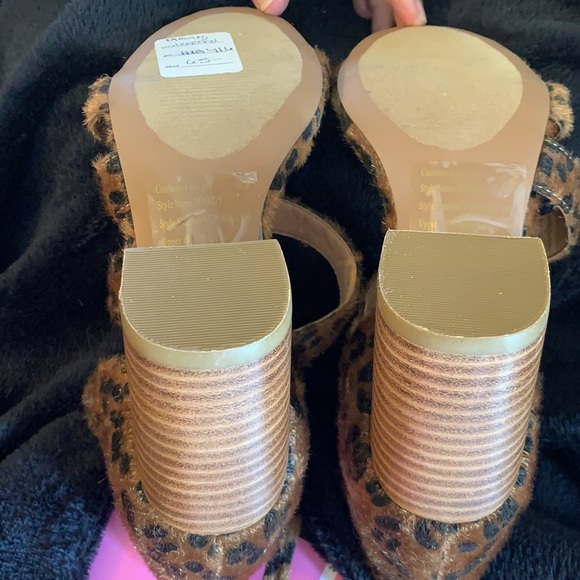 Very G leopard print zip up sandal - Picture 3 of 7